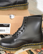 1460 Black Smooth 8 Eye Stivale donna Dr Martens