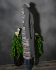 Cappotto in maglia con cintura e schiena decorazione Jacquard Roberto Collina D19041 colore GRIGIO D1919 (15 di 20)