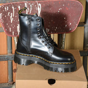 Jadon Black Polished Smooth Stivale donna 8 fori Dr Martens