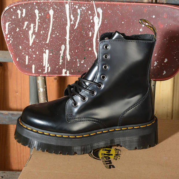 Jadon Black Polished Smooth Stivale donna 8 fori Dr Martens