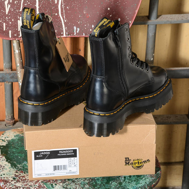 Jadon Black Polished Smooth Stivale donna 8 fori Dr Martens